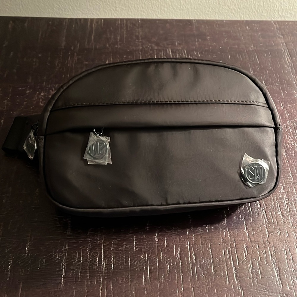 NWOT!!! Steve Madden Belt Bag (Black)